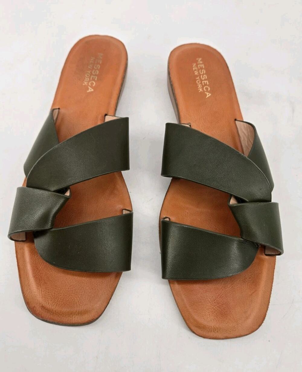 Messeca Tyla Green Genuine Leather Twisted Slip On Sandals Sz 8